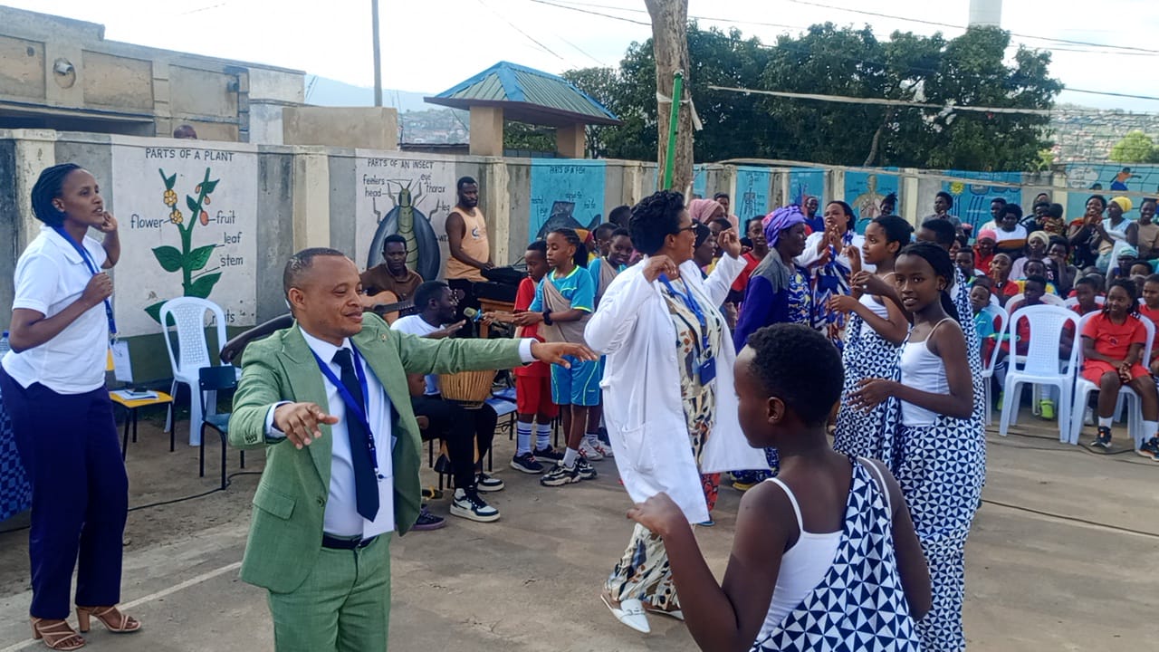 Busy Bees Foundation community life